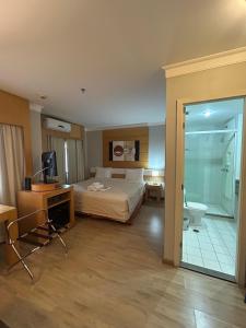 Hotel E suites em frente ao Aeroporto Congonhas com Piscina 914