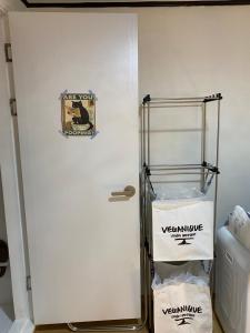 Stay in Hannam Twin Room a shared house format