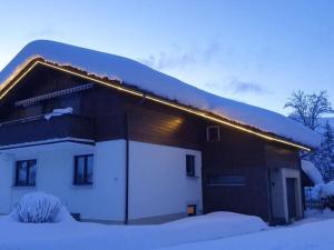 Holiday home with 4 bedrooms