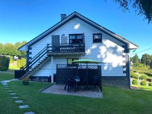 Apartment near forest in Nidrum