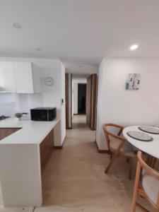 Modern and Cozy Las Camelias