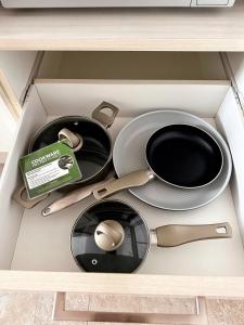 1 Bedroom in Angeles City with gym and pool near Clark