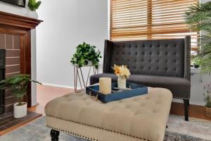 #1 ATL Extended StayCay includes Pool, Cabanas, Duck Pond, Walking Trails, Tennis Court!