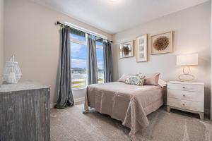 Modern 3-Story Townhome