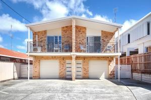 Comfortable & Convenient Coastal Studio