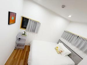 浅草花日美居 Asakusa Hanahi 201 Queen Bed Room, 4 min walk to Asakusa Temple, direct subway access to Narita and Haneda Airport