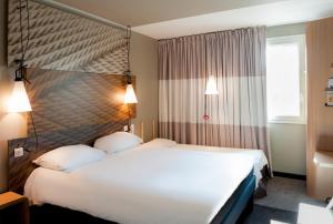 Hotels ibis Paris Saint-Denis Stade Sud : photos des chambres