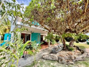 Hermosa villa frente al mar