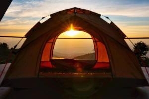 บ้านกระจก - Raiwassana Baandoy