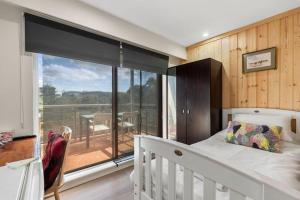 72-1HS Abnb-Style GardenView, Parking, Balcony, Step to Chinatown and QVB