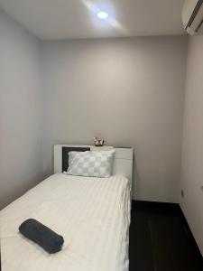 Cozy 2-Bedrooms Apartment Near Nimman #A704