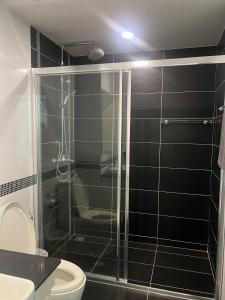 Cozy 2-Bedrooms Apartment Near Nimman #A704