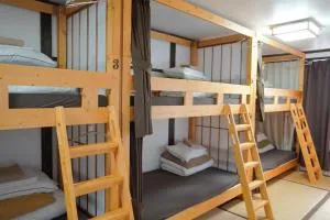 サンサン バックパッカーズ 湯沢 (Sansan Yuzawa Backpackers)