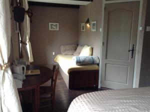 B&B / Chambres d'hotes Aux Sources de l'Yonne : photos des chambres