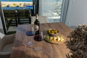 Adria Resort - SEAFRONT Villa D