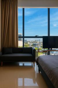 2 Connecting Room, Kozi Square, 9A & 9B - 3hvězdičkové hotely ve městě Gua Sai