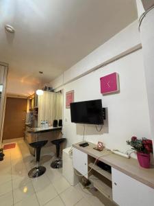 Apartment Cantik Studio KELAPA GADING FREE WIFI