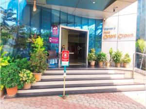 Hotel Orient Crown, Kolhapur