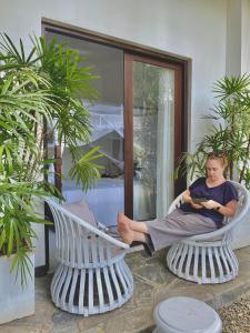 White Resort - 1 Min walk to the Beaches