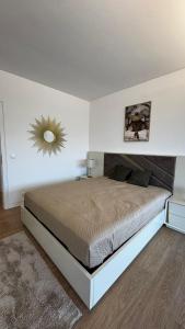 Atlantic Golden View Luxe Apartment