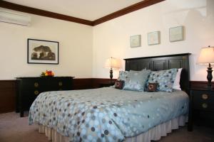 Ojai Retreat & Inn