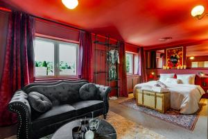 Love room avec Spa privatif "la Courtisane" - Salon dhiver sous dôme chauffé - love-room-alsace-67