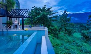 SaffronStays Roman Holiday