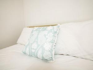 Central Penthouse Apartment Pass The Keys