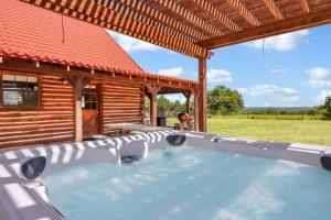 Double D Cottage
