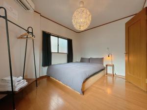 Sanmai Kuromon ,Near Kuromon Market, Namba, Dotonbori, Shinsaibashi 10-minute walk House