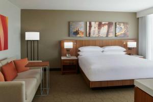 Delta Hotels by Marriott Toronto Airport & Conference Centre