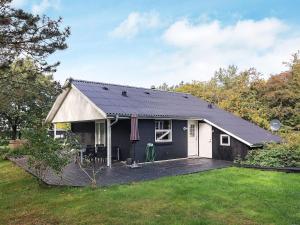 8 person holiday home in Skals