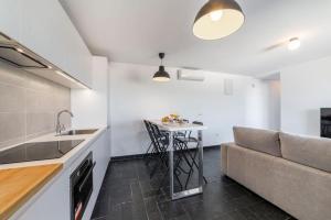 LUXURY HOMEs MOJACAR PUEBLO WITH PANORAMIC VIEWS A POOL JACUZZI AND ROOFTOP GYM