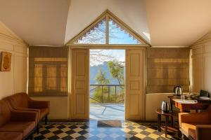 The Hill Crest Mussoorie - 500 mtr from Mall Road