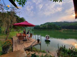 Amber Retreat - Nhà Bên Hoàng Hôn