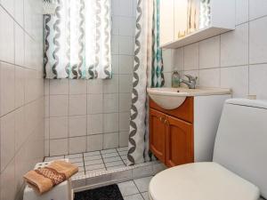 6 person holiday home in Lemvig-By Traum