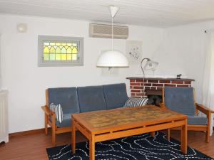 6 person holiday home in Löderup-By Traum