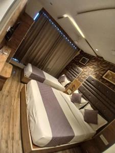 Hotel Lotus Town