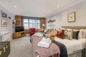 58 Cocoa Suites Riverside Studio with Parking