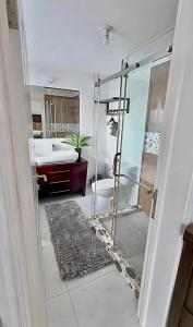 Sunset Serenity 2BR Oceanview Beach & Pool Access