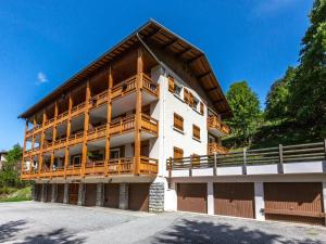 Appartement spacieux 4 pièces proche pistes avec WIFI - FR-1-304-205