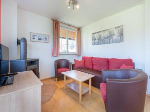 Ski-in ski-out with unique views