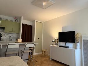 Studio cosy avec terrasse & vue sur pistes