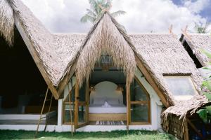 Vibes Villas Siargao