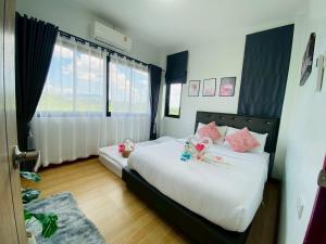 Cher Cher Pool Villa