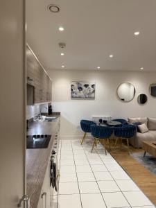 Itchen river view apartment