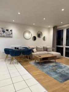 Itchen river view apartment