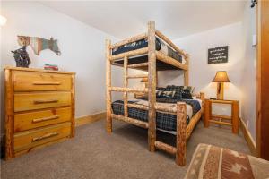 RMR: Tensleep A5 Condo in Teton Village