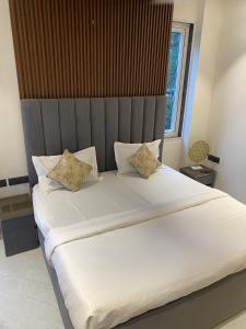 Letstay- DLF Phase 1 Gurugram