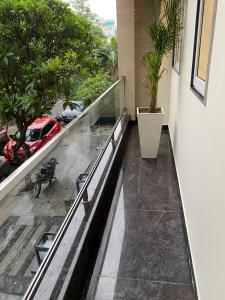 Letstay- DLF Phase 1 Gurugram